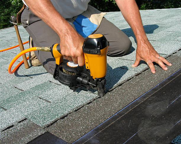 Best Storm Damage Roof Repair  in Strongsville, OH